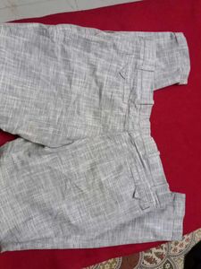 38 waist pant goes fine with any color shirt or t.