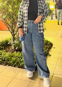 Cargo Jeans &amp; Flannel