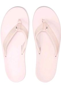 NIKE Women Filp Flops