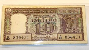 Rare 10 Rupee Diamond Issue – Bhattachariya Signed