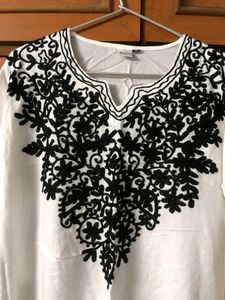 Kashmiri Kurti
