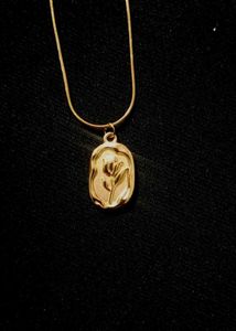 Gold Tone Floral Pendant Necklace
