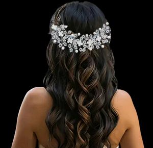 Elegant Floral Hair Accessory