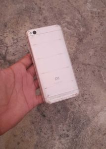 Used Smartphone - Damaged Screen