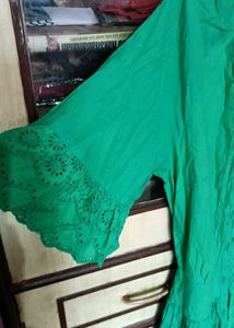 Shrug Type Dress☘️....