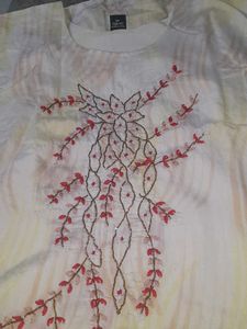 Embroidered Floral Detail Top