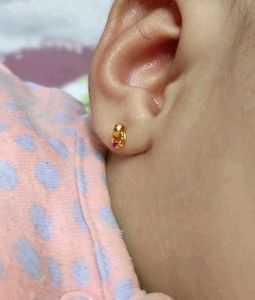 Beautiful New Ring Type Earrings Small