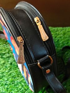 Round Sling Bag Digital Print