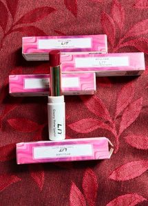 Matte Lipstick