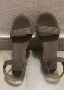 Mochi Grey Colour Flip flops
