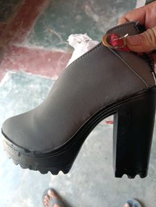 High Heels Shoes