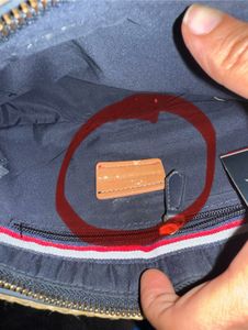 -clearance Sale 🆕 Tommy Hilfiger Handbag(has Flaw