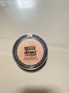 Maybelline Molten Gold Master Chrome Highlighter