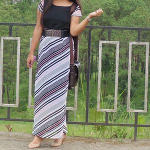 Long Length Dress .. Upto 36 Size With Side Chain