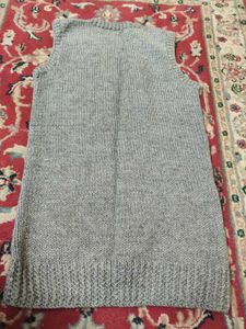 Woollen Half Sweater For Men Unused