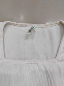 Chic White Long Sleeve Top