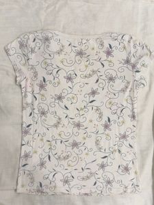 Woman&#39;s Tshirt