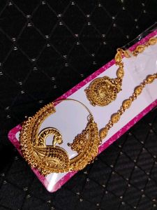 Pahadi Nath With Chain &amp; Maangtika