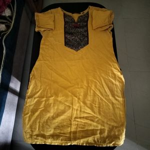 Combo Of 4 Kurtas