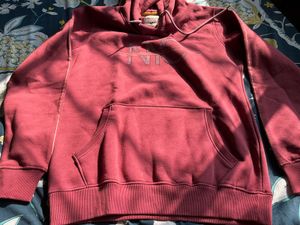 Woman, Maroon Sweatshirt, Duke  - M! Winter