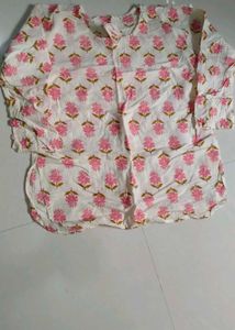 Daily Use Combo Of Kurti Top