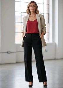 🦩Flamingo Pink Embroidered Camisole Top🦩