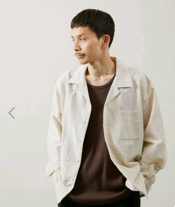 ANOBLR Minimalist Linen Button-Down
