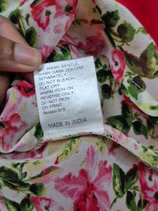 Floral Sleeveless Top