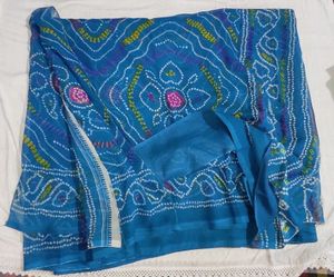 ✨Saree✨