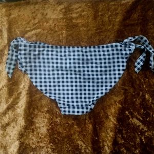 Gingham Bottom