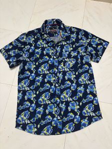 Stylish Men’s Floral Shirt