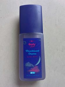 Plum BodyLovin&#39; Set Of Body Oil/Body Mist &amp; Cream