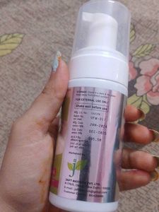 Jafglow facewash for glowing skin