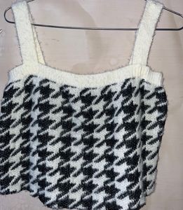 woolen crop top
