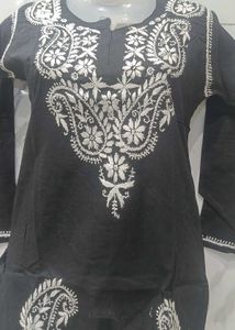 Elegant Black Embroidered Kurti