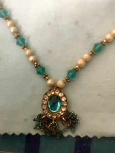 Elegant Beaded Necklace