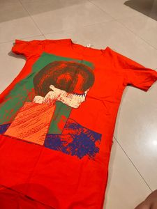 Red Women Kurtaaa