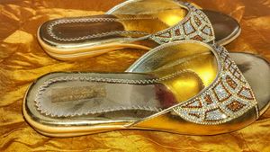 Embellished Golden Wedding Slipper For Women