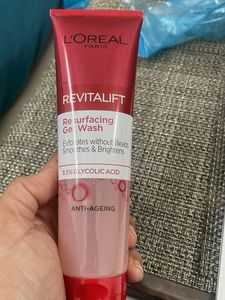 L&#39;Oreal Revitalift Gel Wash