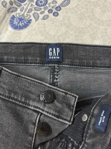 Gap Jeans