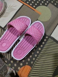 Women Slipper New Never Used
