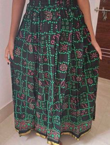 2pure cotton Kurti + 2 long skirts combo🌷