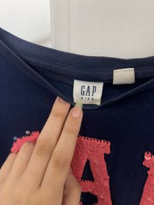 GAP Sequin Logo Tee