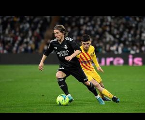 Real madrid Y-3 Adidas rare Modric footballJersey