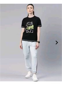 LAABHA Graphic Tee &amp; Track Pants