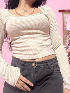 H&amp;M Crop Top🤎🍂