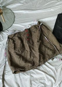 Y2k Olive Skirt 🤎