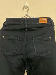 Black Skinny Jeans 🖤