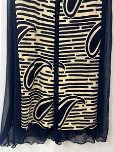 Stylish Patterned Dress with Belt