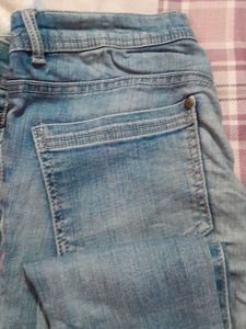 Nuon Jeans